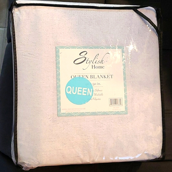 Stylish Home Other - Queen Blanket